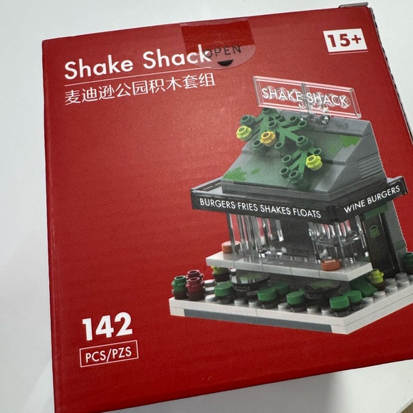 Shake Shack Building Set - Picture 1 of 1